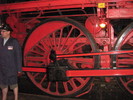 Eisenbahnmuseum: Antriebsrad einer alten Dampflok