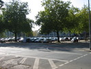 Parkplatz auf dem ehemaligen Hallenbad mit Blic...