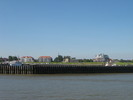 Cuxhaven: Yachthafen mit Appartmenthusern