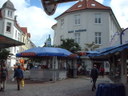 Innenstadt: Julius-Mosen-Platz vor Stadtfest, m...