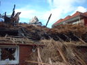 Die Trnke nach Feuer: Abgebrannter Dachstuhl